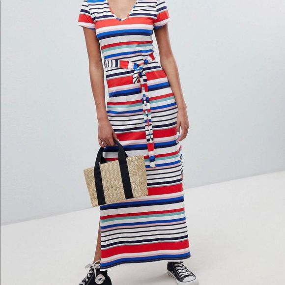 New Look Striped V Neck T Shirt Maxi Dress - Picture 2 of 4